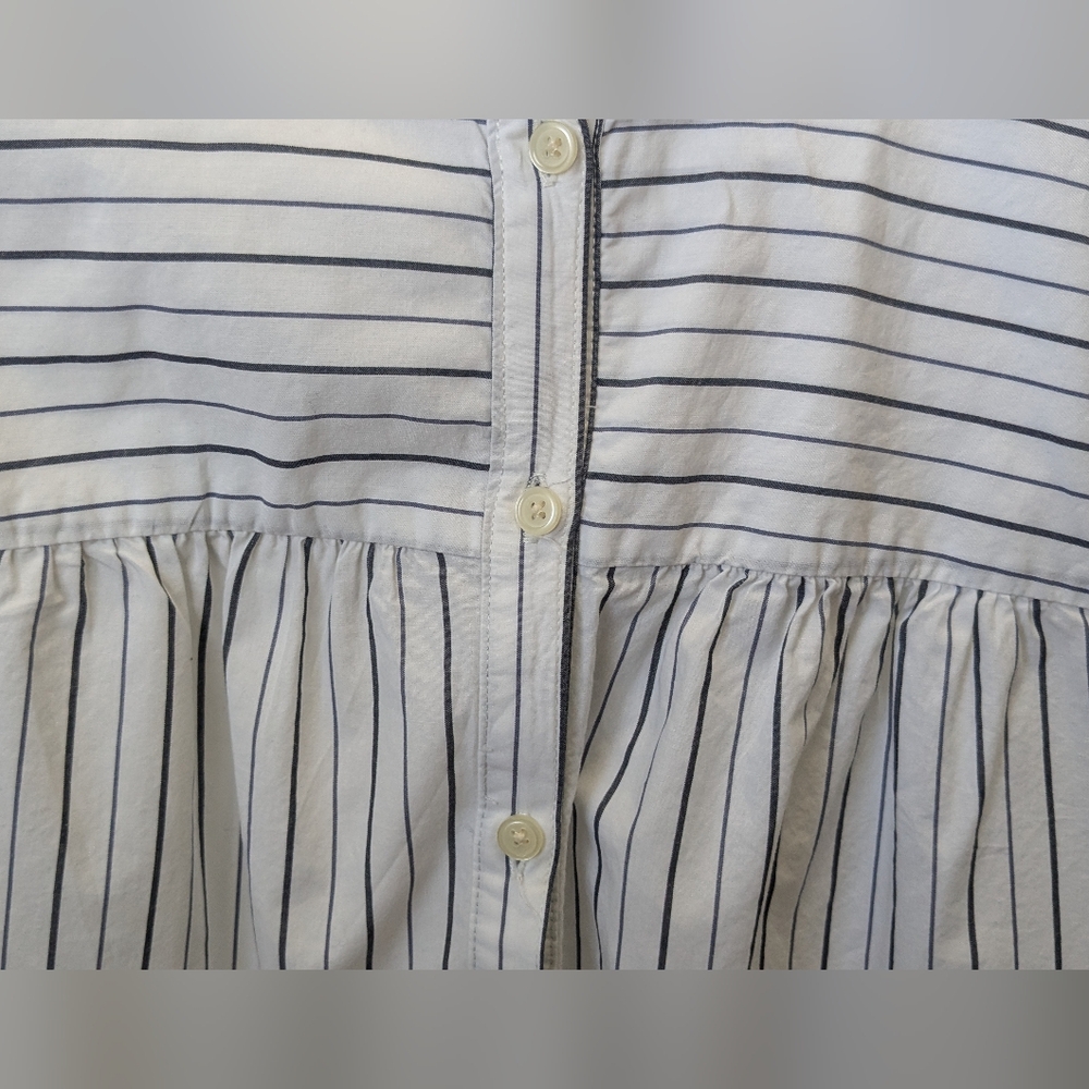 GAP Striped Shirt in White and Blue - Picture 6 of 10